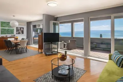 Image de Seaview Lux Apartment Znjan – 120m², Close to Beach, Parking & WiFi
