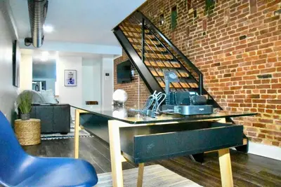 Image de Cozy townhome located in Baltimore historic Federal Hill