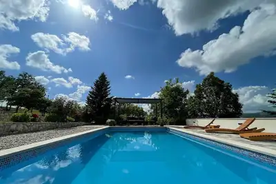 Image de Charming Holiday home with private pool, WiFi. . . in enchanting Gornji Vinjani