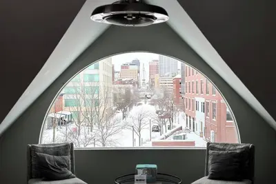 Image de The Penthouse at The Birdhouse on Meridian.