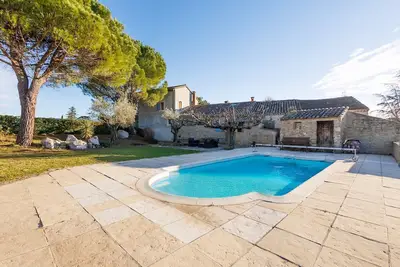 Image de Le Cabanon des Cigales en Provence - Avec Piscine