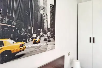 Image de The Dwelling Outside the Walls - Walk in the Upper Town