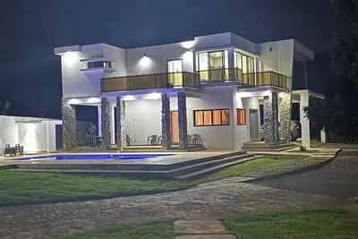 4-bedroom villa in brilliant Las Galeras with WiFi, Ac