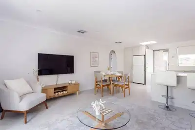 Image de Maylands Riverside City Retreat