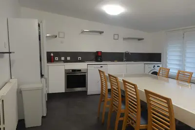 Image de maison de campagne entièrement rénovée