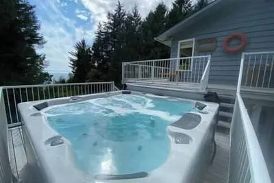 Image de The Surf Chalet, Ocean Front Close to the Surf
