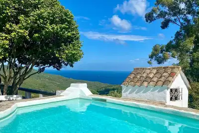 Image de Villa 'Cantarranas' avec vue sur la mer, piscine privée et Wi-Fi