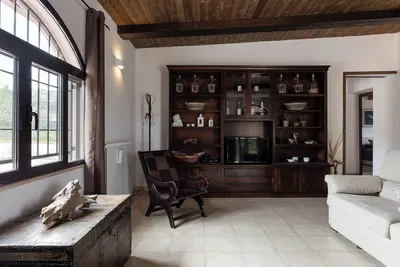 Image de Olive tree cottage, with private parking