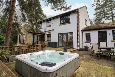 Image de The Pines, pet friendly, character holiday cottage in Skipton