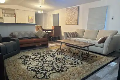 Image de Spacious 4-bedroom mobile home with 6 beds