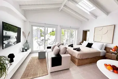 Casa Noi - One bedroom villa with Jacuzzi and Pool