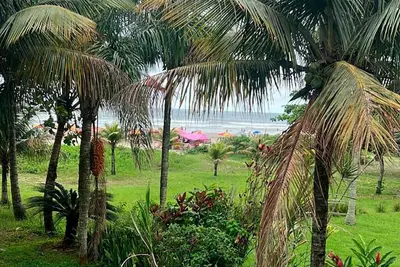 Image de Apartment facing the sea, right on the sand