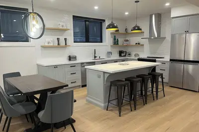 Image de Elegance and Comfort in Pickering