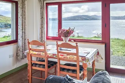 Image de Riof Bay - Une Chambre Maison, Couchages 2