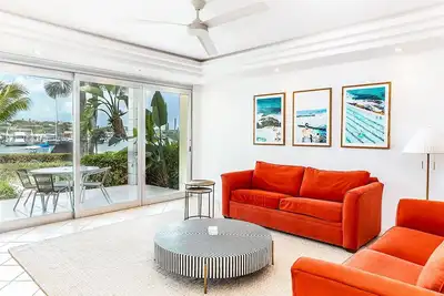 Image de 2 Bdrm Garden & Marina View at The Yacht Club C4