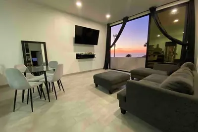 ModernHome w/ Ocean View