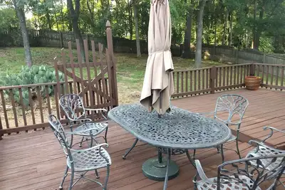 Image de 4-bedroom house in marvelous Matthews, 15 Minutes from Uptown Charlotte