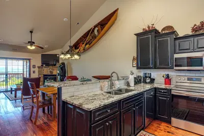 Image de 2br Village At Indian Point 2010 near Sdc - Free Tickets Daily up to $500