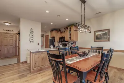 Image de 2br Village At Indian Point 1807 near Sdc - Free Tickets Daily up to $500