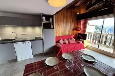 Image de Appartement 2 pièces + mezzanine, à 150m des pistes - Auris en Oisans