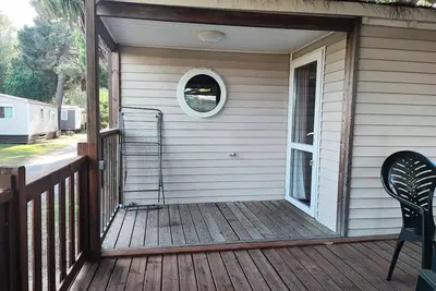 Image de 834 Mobil-home 3 chambres - Clim + Tv 5 personnes
