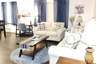 Image de Charming 2-bedroom condo with WiFi, Ac in phenomenal Niagara Falls