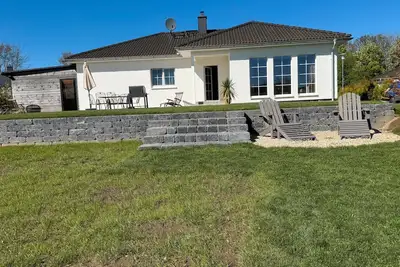 Image de Maison de vacances 'Meeresbrise Marlow' avec terrasse privée, jardin privé et Wi-Fi