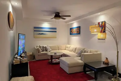 Image de Lovely luxury apartment in Santa Ana