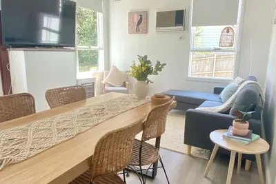 Image de Mountain-View Escape-3br Retreat with Scenic Views\n