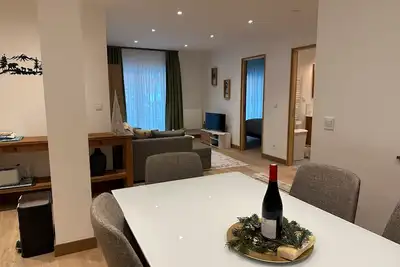 Image de Appartement 'Appartement 102' avec jardin partagé et Wi-Fi
