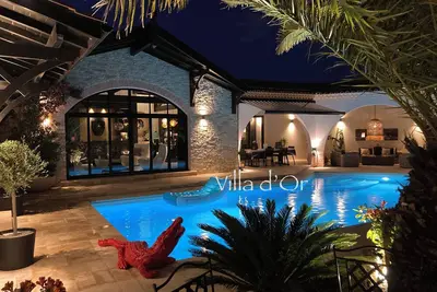 Luxe, Piscine & Spa\": La villa d'Or