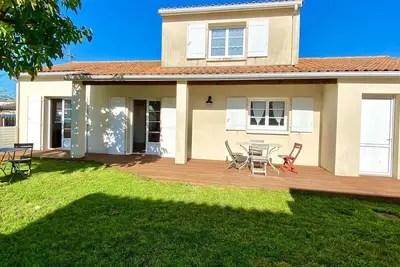 Image de Maison 7pers, (classée 2*) 7 min à pied de la plage et à 3 min à pied du marché