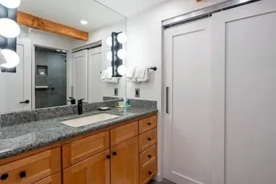 Image de 4 bedroom suite, Central, By Gondola, Pool-Hot Tub