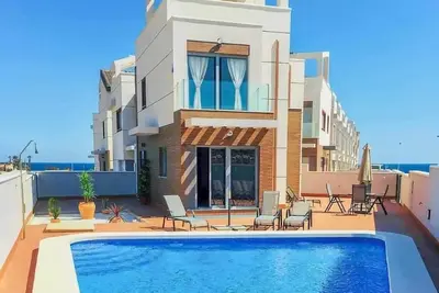 Image de Beach villa with panoramic sea and mountain views
