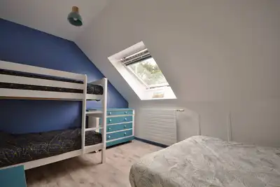 Maison rénovée située à 5 min de la plage et aire de jeux, proche des commerces