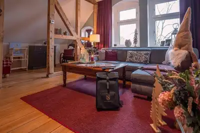 Image de Vacation apartment on the 2nd floor - DroyĂźig station - Overnight stay in a listed building