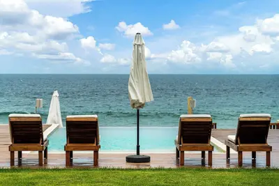 Image de Beautiful oceanfront villa in Punta Mita! 6 bedrooms with full bathrooms