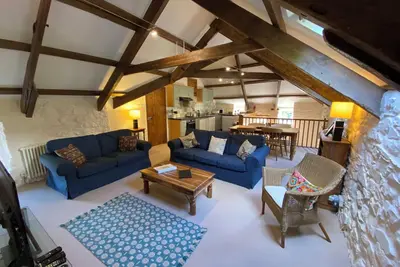 Image de Cosy and characterful apartment for two in a peaceful hamlet, close to Solva