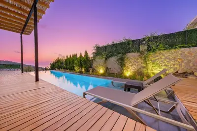 Image de Amazing, Luxurious, Villa Bali Faralya By Luxury Group