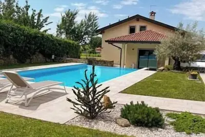 Image de \"Il Desiderio\" Dwelling with Swimming Pool in Collio