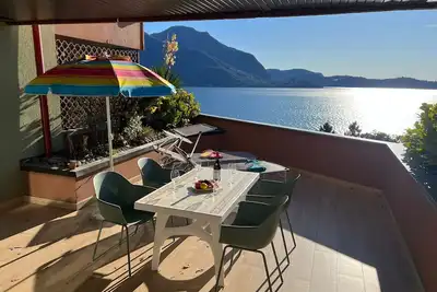 Image de Bella Rosa Apartment in Ghiffa with lake view