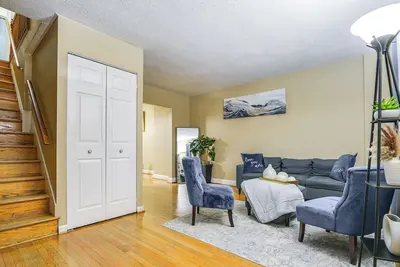 Image de 11 Mi to Downtown Baltimore: Middle River Townhome