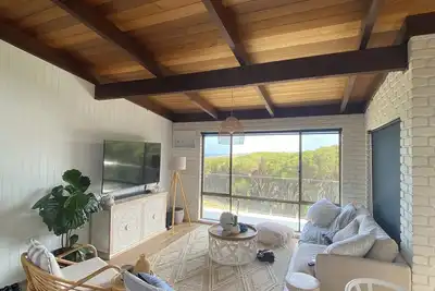 Image de Casa Rena. Steps away from the ocean.