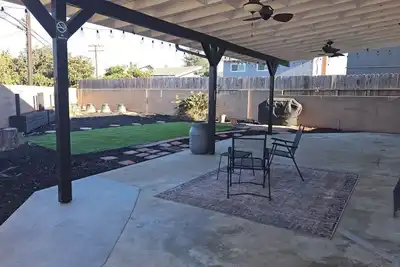 Image de Spacious 4-bedroom house with WiFi and Ac in delightful Carson