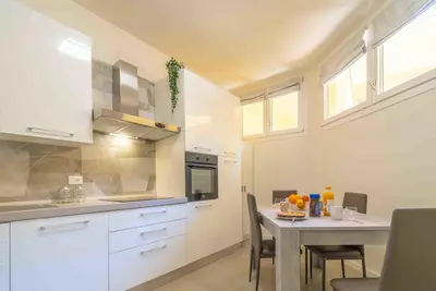 Image de Modern ground floor apartment with WiFi