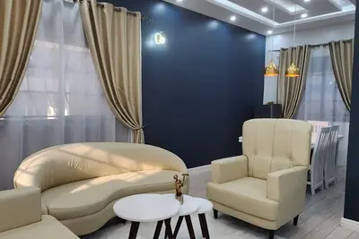 Image de Cozy, beautiful home near beach life style and the airport