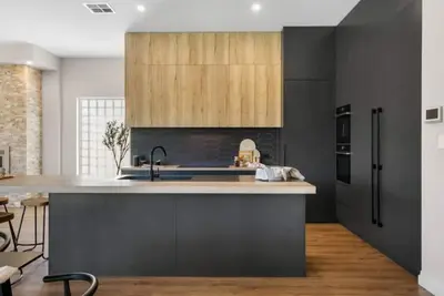 Image de Glenelg North 4 Br Retreat