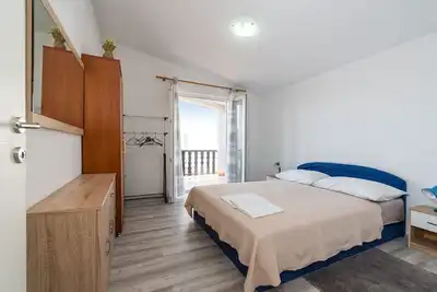 Image de Appartement de deux chambres avec la terrasse Nin, Zadar (A-23493-a)