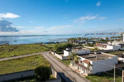 Image de Appartement Sunrise dans villa avec parking privé et climat