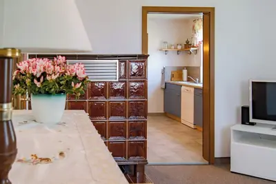 Image de Spacious, quietly located vacation apartment on the first floor